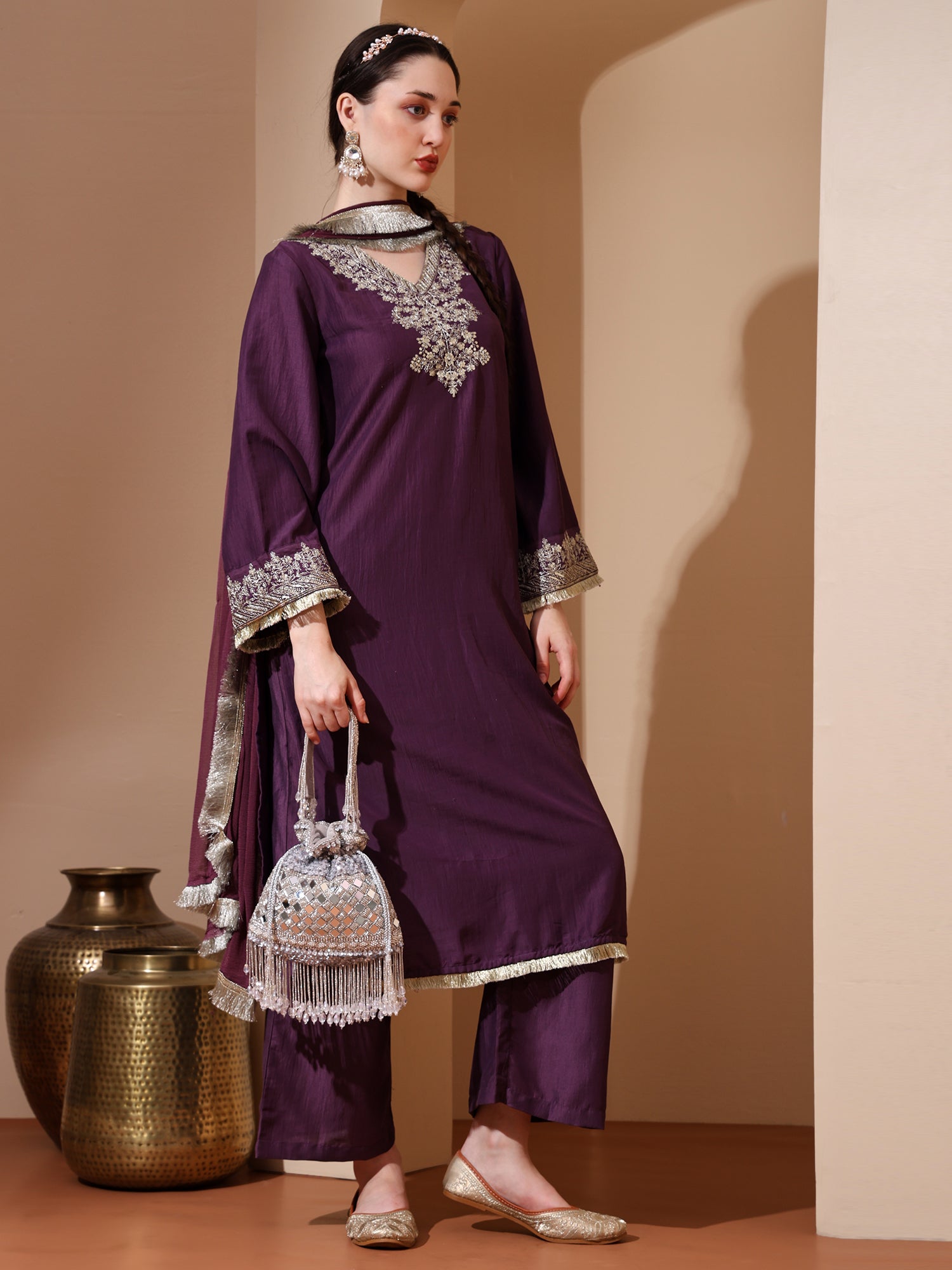 Aaliya silver mirror potli