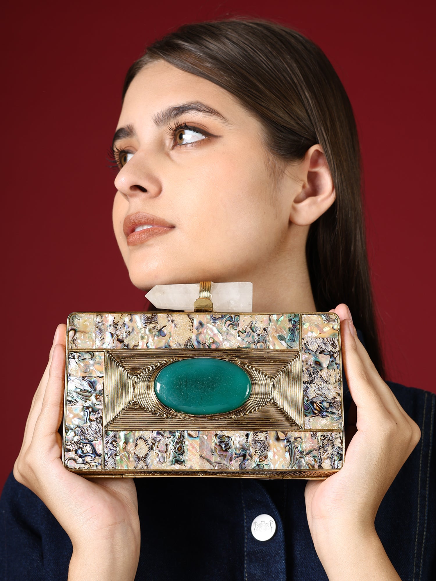 Aarish Emerald Mother Of Pearl Clutch